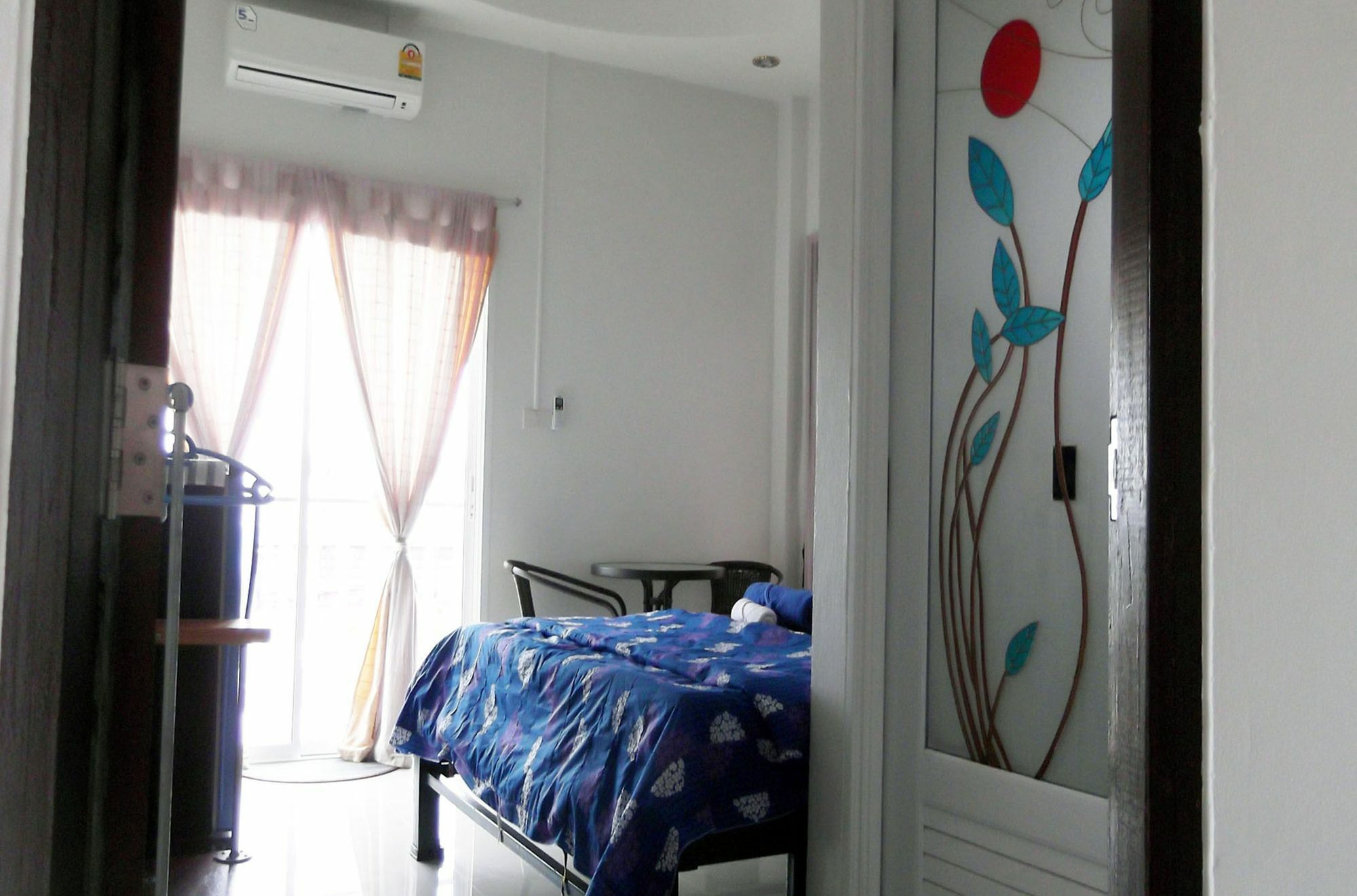 Sichangstyle Resort Koh Si Chang Exteriör bild