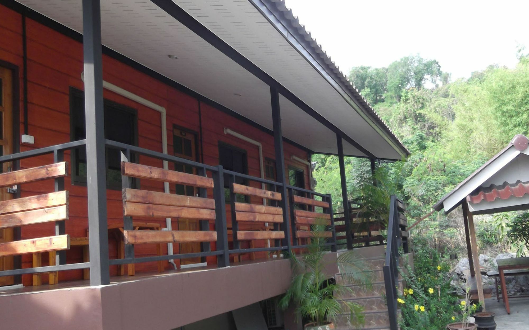 Sichangstyle Resort Koh Si Chang Exteriör bild