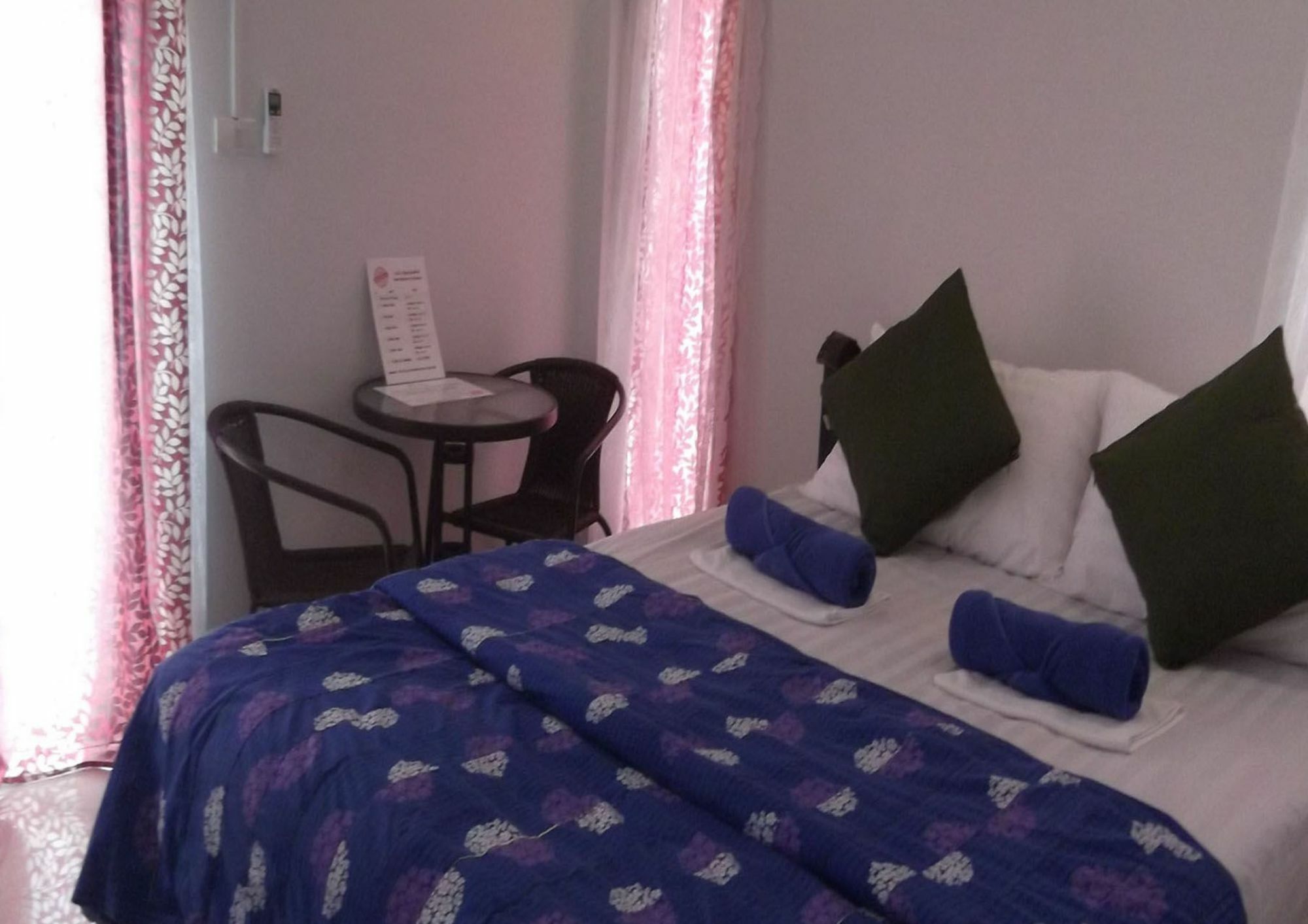 Sichangstyle Resort Koh Si Chang Exteriör bild