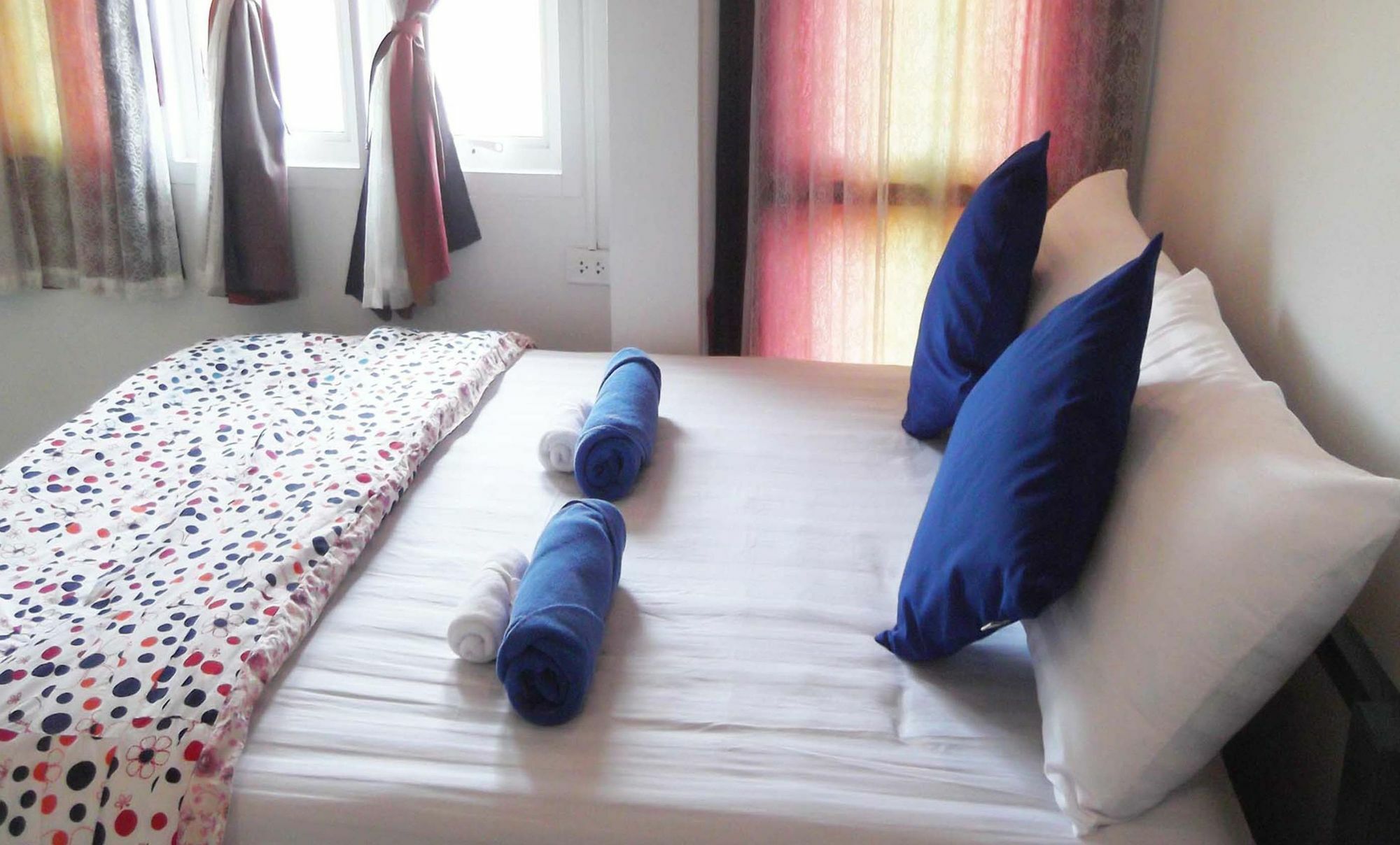 Sichangstyle Resort Koh Si Chang Exteriör bild